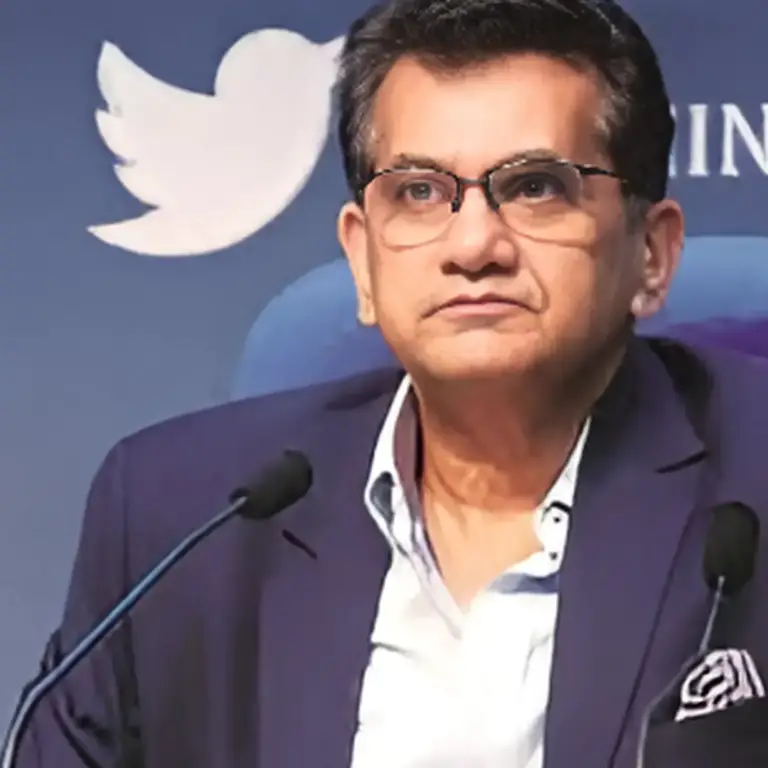 Amitabh Kant Urges India to Make Clean Air
